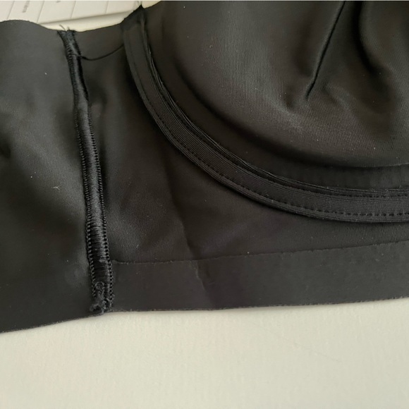 True&Co. Super Soft and Silky Laser-cut Tech Sealed Removable Pads No Lines Bra - Picture 6 of 8